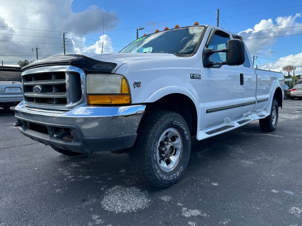 1999 Ford F-250 Super Duty LARIAT's photo