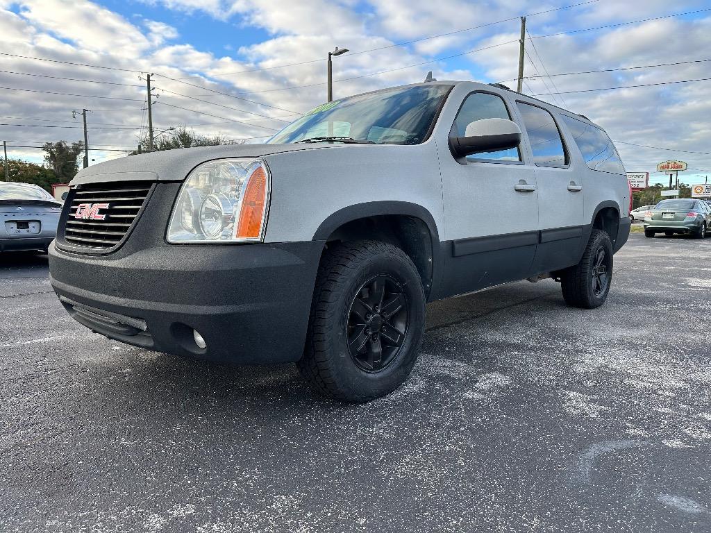 2014 GMC Yukon XL SLT's photo