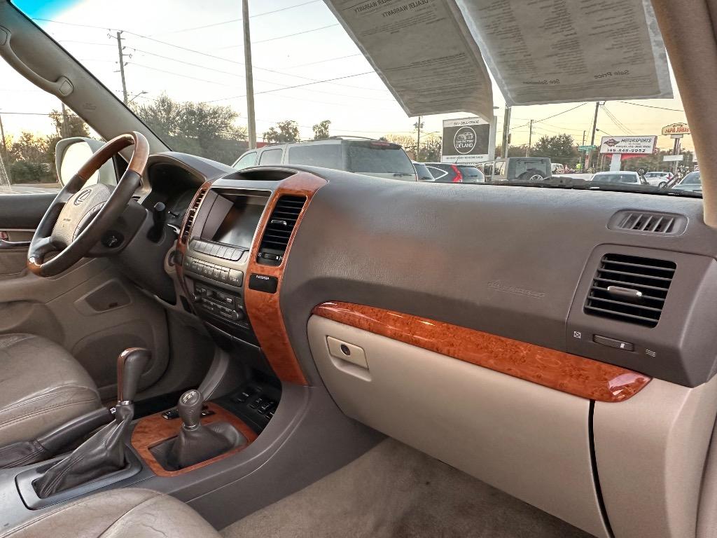 2005 Lexus GX 470 - Photo 15