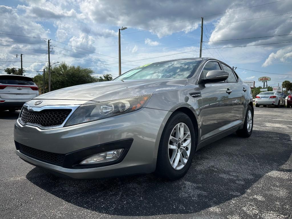 2012 Kia Optima LX AT's photo