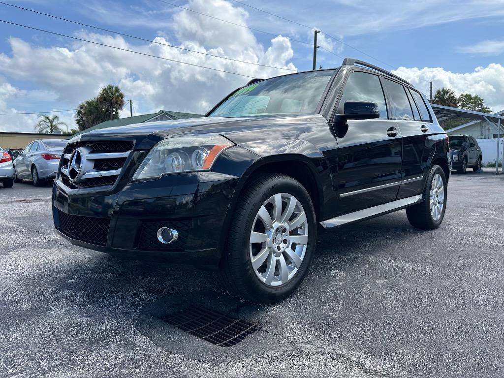2010 Mercedes-Benz GLK-Class GLK350's photo